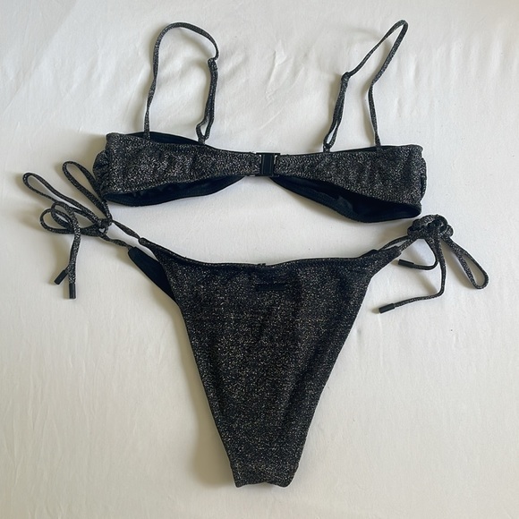 Triangl Este Bikini in Mana Sparkle - Picture 7 of 8